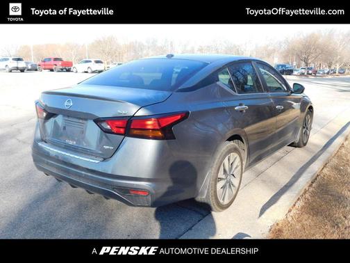 2022 Nissan Altima 2.5 SV