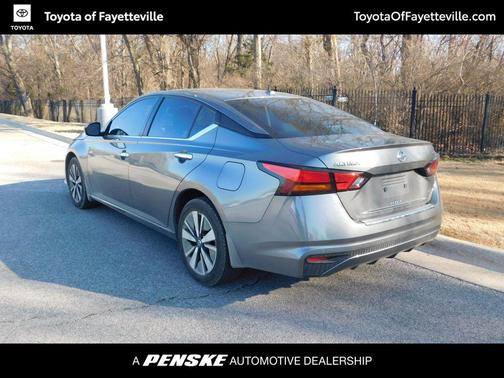 2022 Nissan Altima 2.5 SV