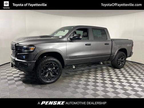 Granite Crystal Metallic Clearcoat 2024 RAM 1500 Limited