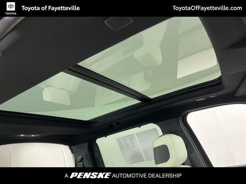 2023 Toyota Tundra Hybrid Capstone