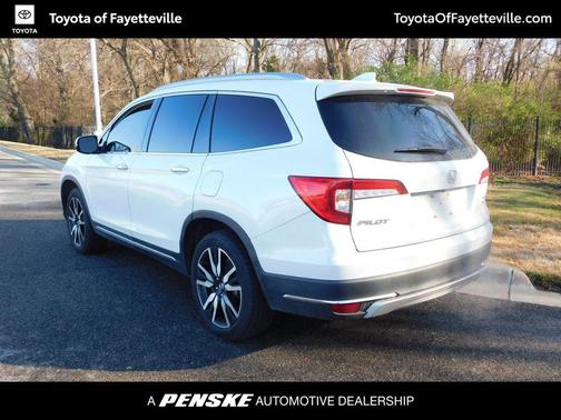 2022 Honda Pilot AWD Elite