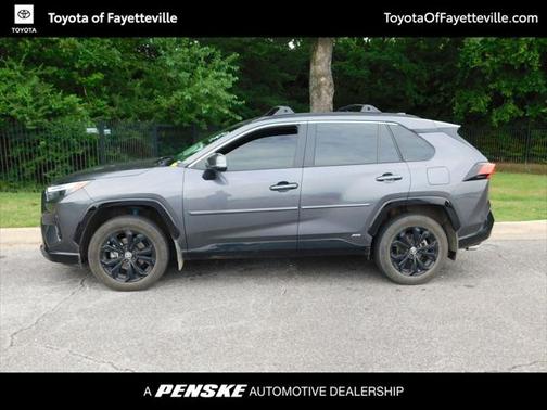 2023 Toyota RAV4 Hybrid SE