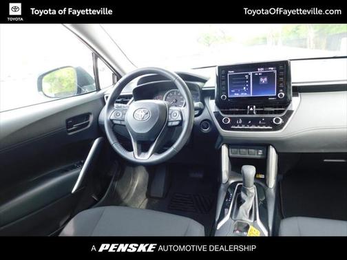 2022 Toyota Corolla Cross LE