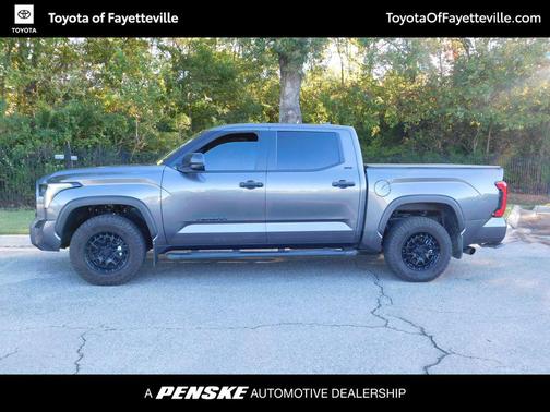 2025 Toyota Tundra SR5