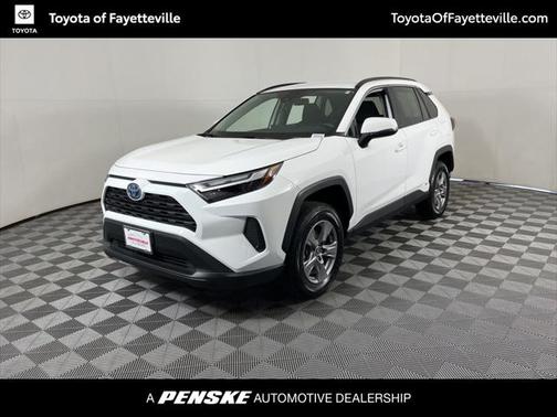 2024 Toyota RAV4 Hybrid XLE
