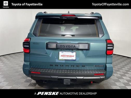 Everest 2026 Toyota 4Runner TRD Off Road Premium