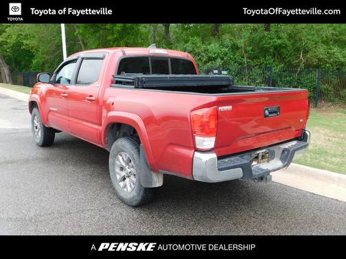 2016 Toyota Tacoma SR5