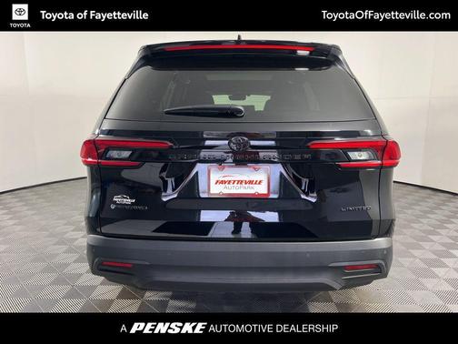 2025 Toyota Grand Highlander Hybrid Nightshade Edition