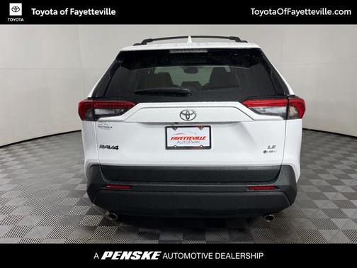 2025 Toyota RAV4 Hybrid LE