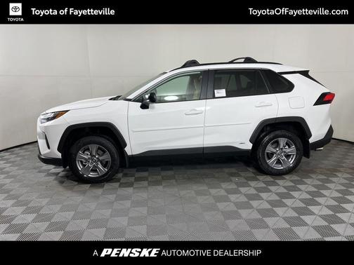 2025 Toyota RAV4 Hybrid LE