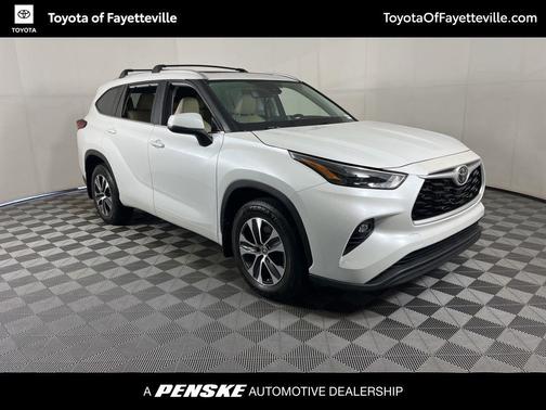 2023 Toyota Highlander XLE