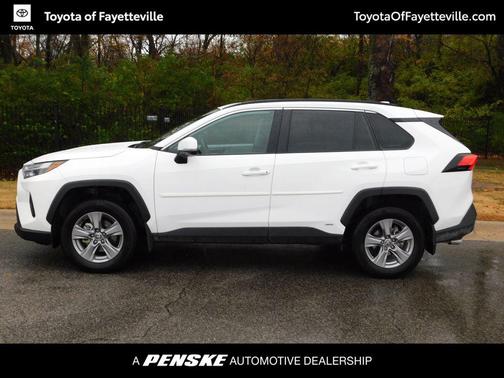 2023 Toyota RAV4 Hybrid XLE