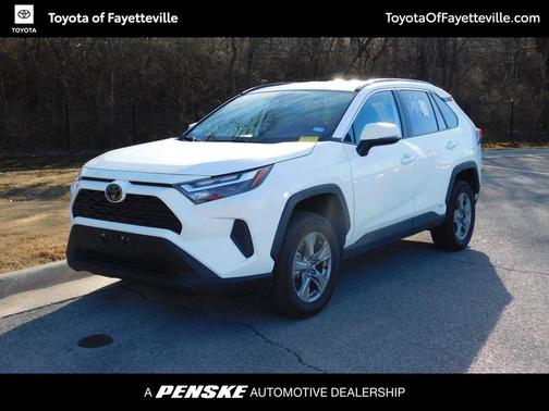 2025 Toyota RAV4 Hybrid XLE