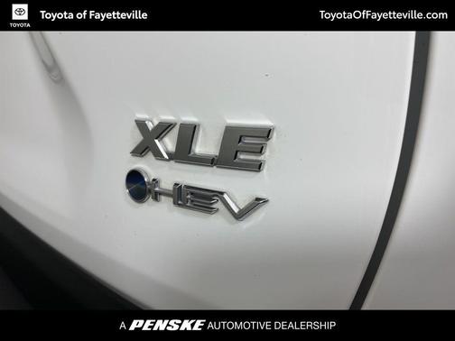 2025 Toyota RAV4 Hybrid XLE