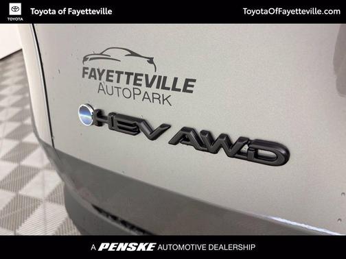 Heavy Metal 2026 Toyota Grand Highlander Hybrid Limited