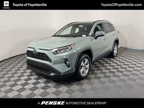 2020 Toyota RAV4 XLE