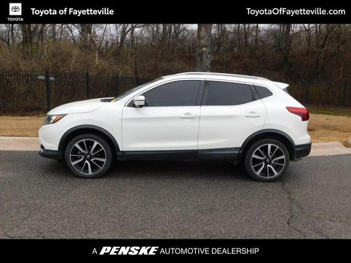 2017 Nissan Rogue Sport SL