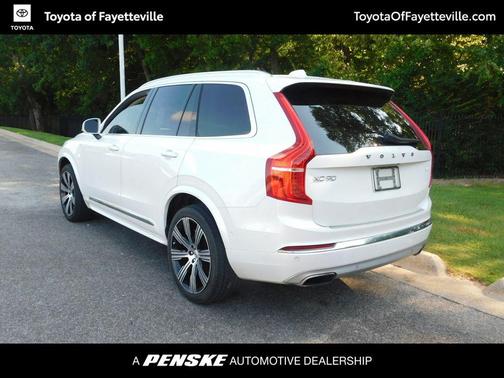 Crystal White Metallic 2021 Volvo XC90 Recharge Plug-In Hybrid T8 Inscription 6 Passenger