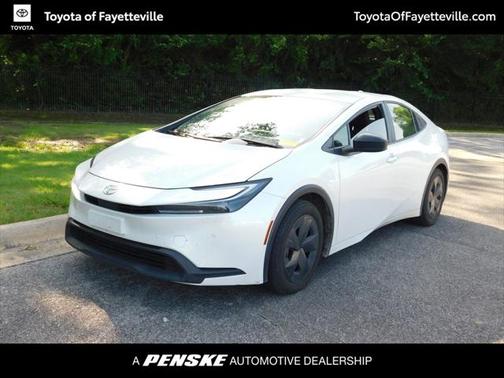 2023 Toyota Prius LE