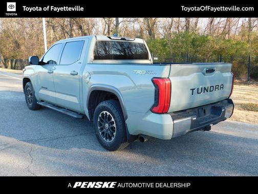 2022 Toyota Tundra SR5