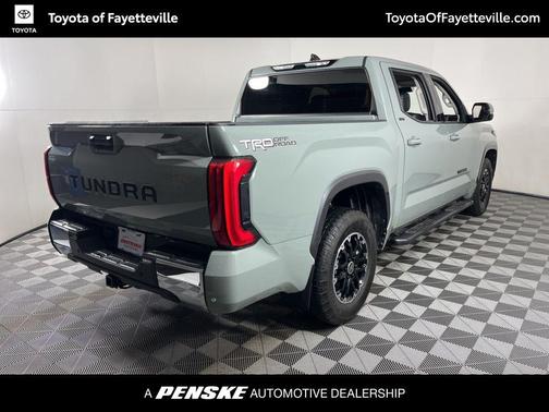 2022 Toyota Tundra SR5