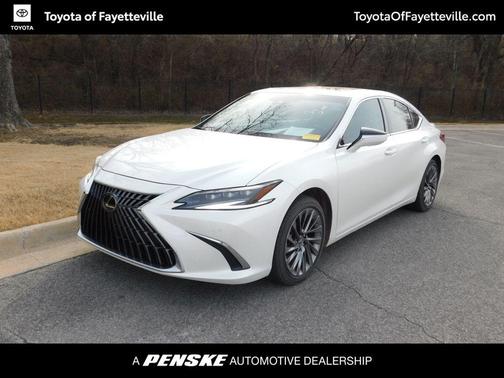 2024 Lexus ES 300h Luxury