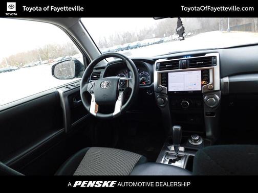 2024 Toyota 4Runner SR5