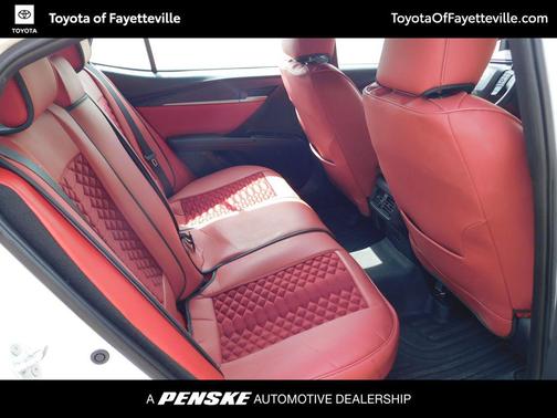 Wind Chill Pearl 2025 Toyota Camry XSE