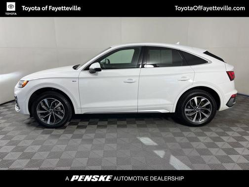 2022 Audi Q5 45 S line Premium