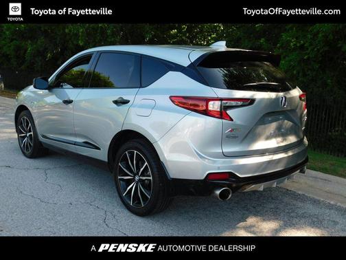 Liquid Carbon Metallic 2025 Acura RDX A-Spec Advance Package
