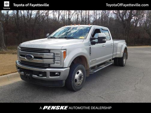 2017 Ford F-350 Lariat