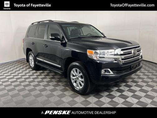 2019 Toyota Land Cruiser Base