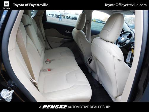 2020 Jeep Cherokee Latitude