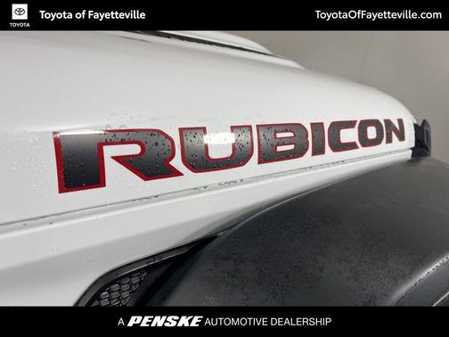 Bright White Clearcoat 2022 Jeep Wrangler Rubicon