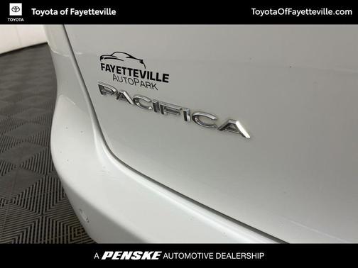 2018 Chrysler Pacifica Touring Plus