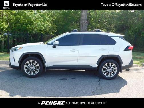 2025 Toyota RAV4 XLE Premium