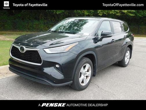 2024 Toyota Highlander LE