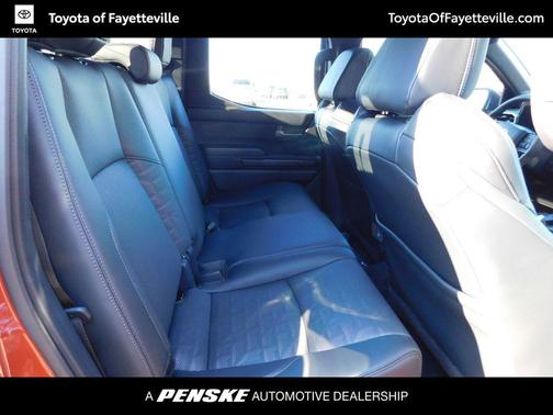 2025 Toyota Tacoma Hybrid TRD Sport