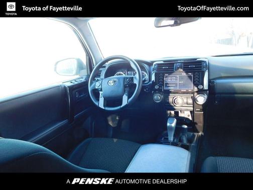 2024 Toyota 4Runner TRD Off Road