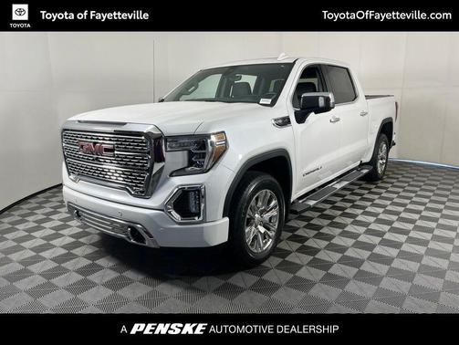 White Frost Tricoat 2021 GMC Sierra 1500 Denali