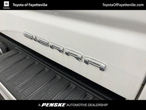 White Frost Tricoat 2021 GMC Sierra 1500 Denali