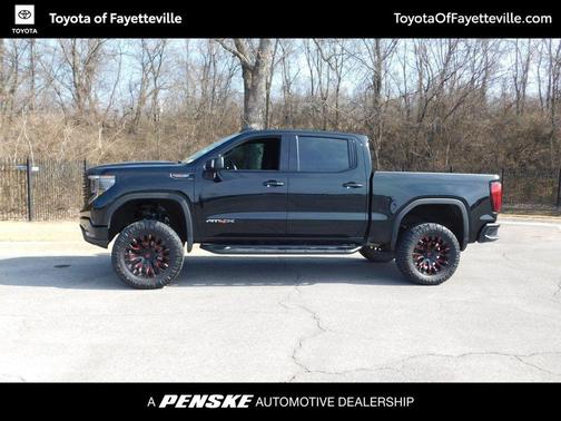 2023 GMC Sierra 1500 AT4X