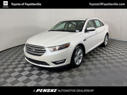 2018 Ford Taurus SEL