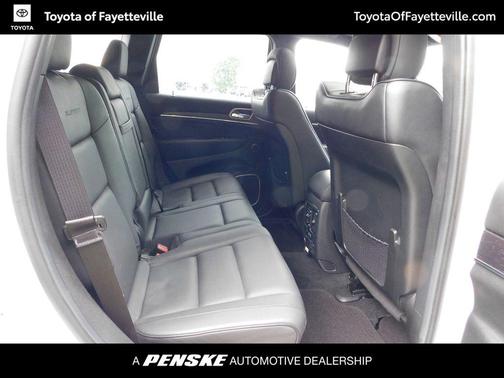 Bright White Clearcoat 2014 Jeep Grand Cherokee Summit