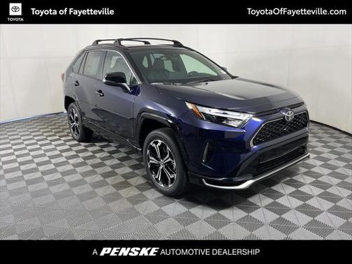 2025 Toyota RAV4 Hybrid SE