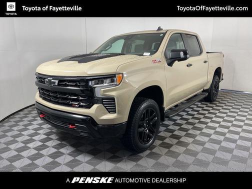 Sand Dune Metallic 2022 Chevrolet Silverado 1500 LT Trail Boss