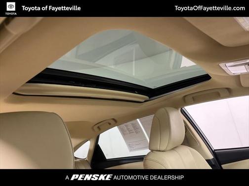 2018 Toyota Avalon Hybrid Limited