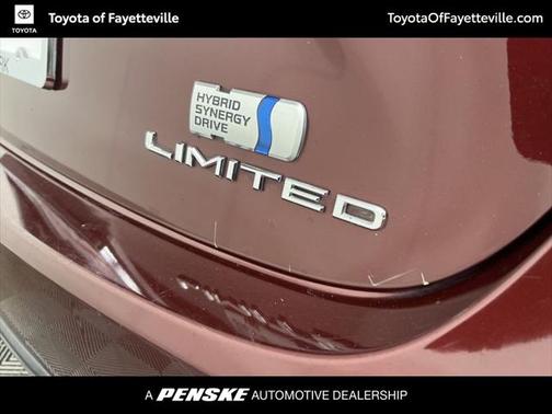 2018 Toyota Avalon Hybrid Limited