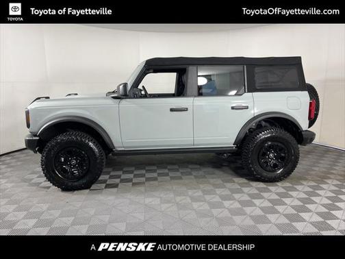 2022 Ford Bronco Black Diamond
