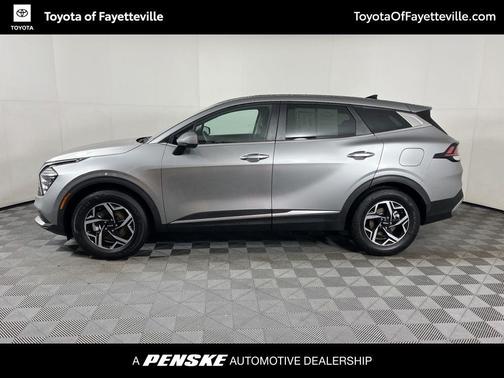 2025 Kia Sportage LX